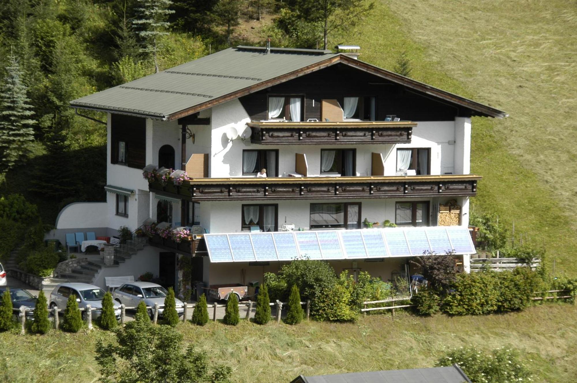 Gaestehaus Winsauer Mittelberg Exterior foto